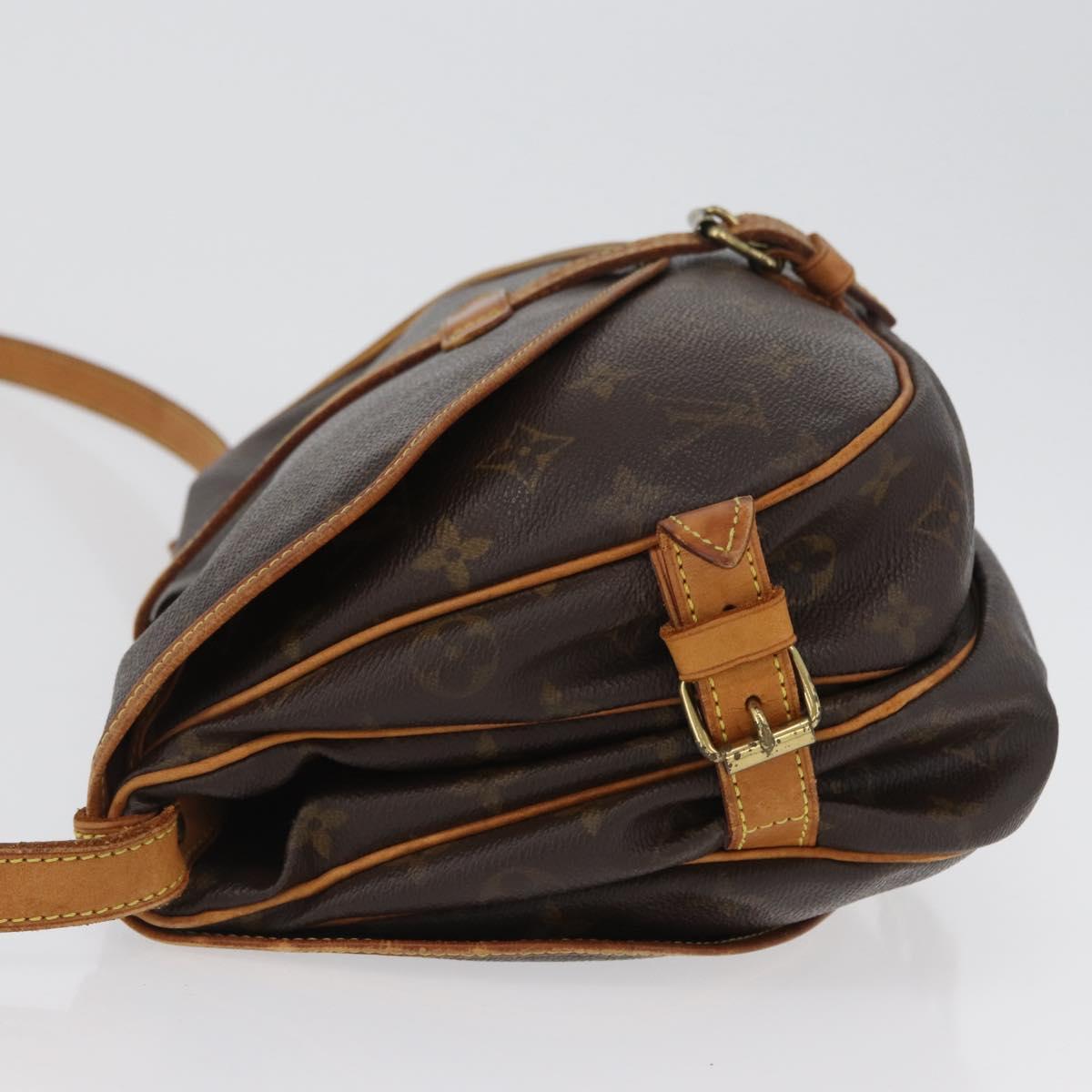 LOUIS VUITTON Monogram Saumur 30 Shoulder Bag M42256 LV Auth 170962