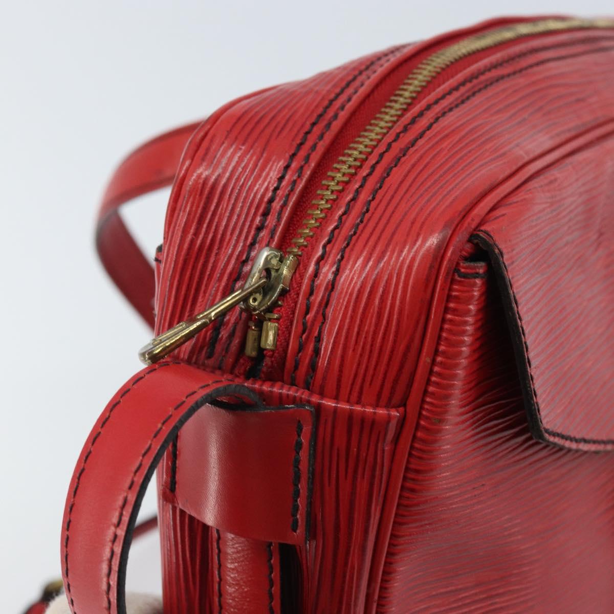LOUIS VUITTON Epi Jeune Fille MM Shoulder Bag Red M52157 LV Auth 171057