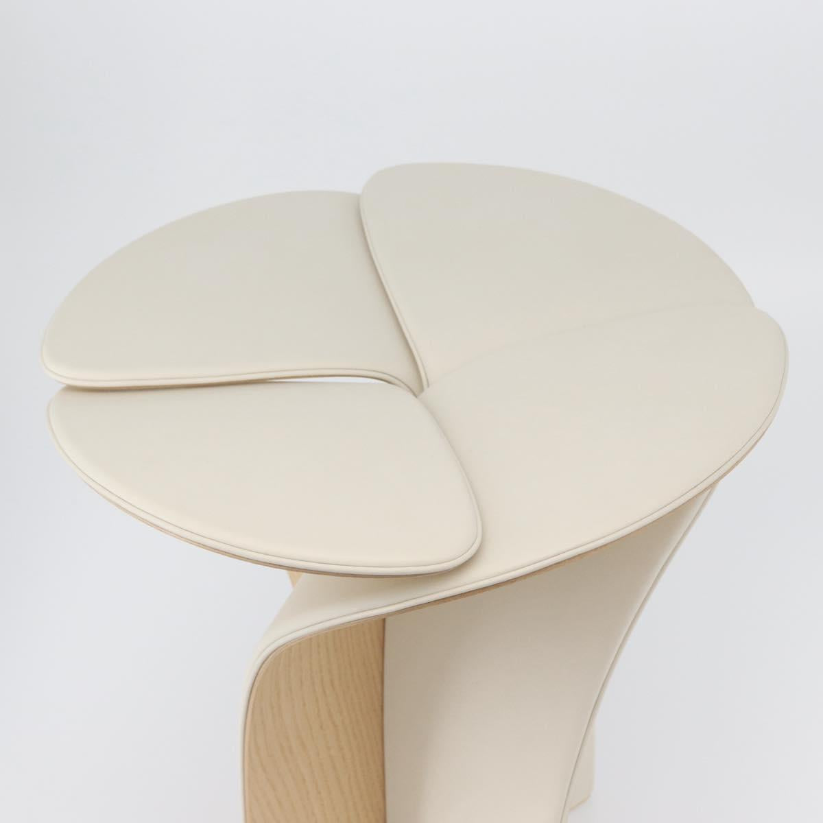 LOUIS VUITTON Tokujin Yoshioka 1000 Only Blossom Stool Calf milk Auth 171164SM