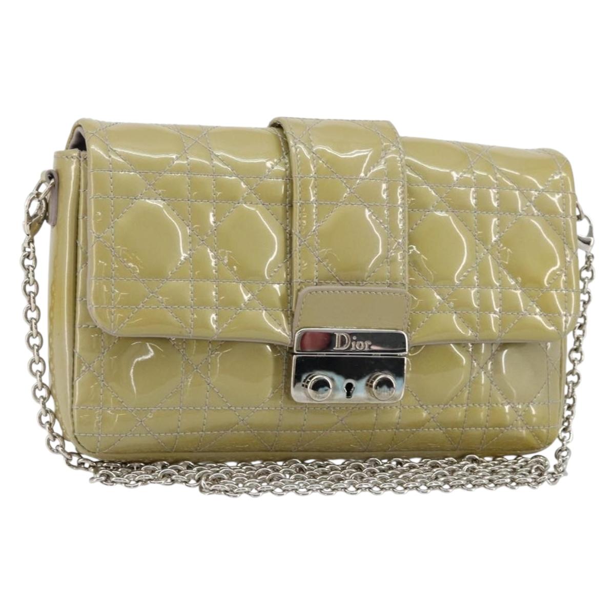 Christian Dior Chain Shoulder Bag Patent Leather Beige Silver Auth 171233