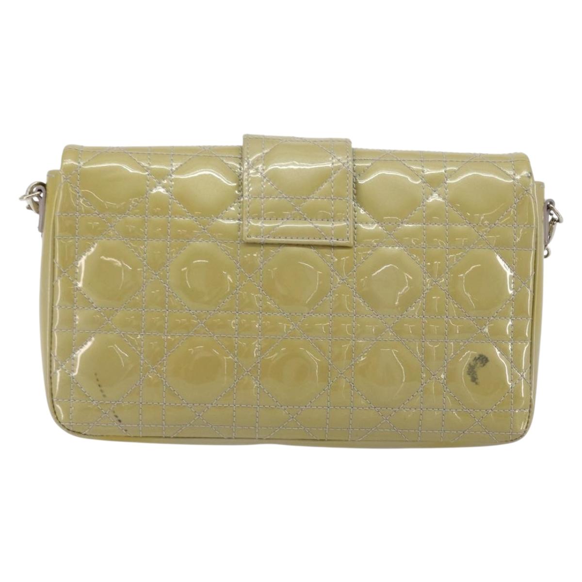 Christian Dior Chain Shoulder Bag Patent Leather Beige Silver Auth 171233