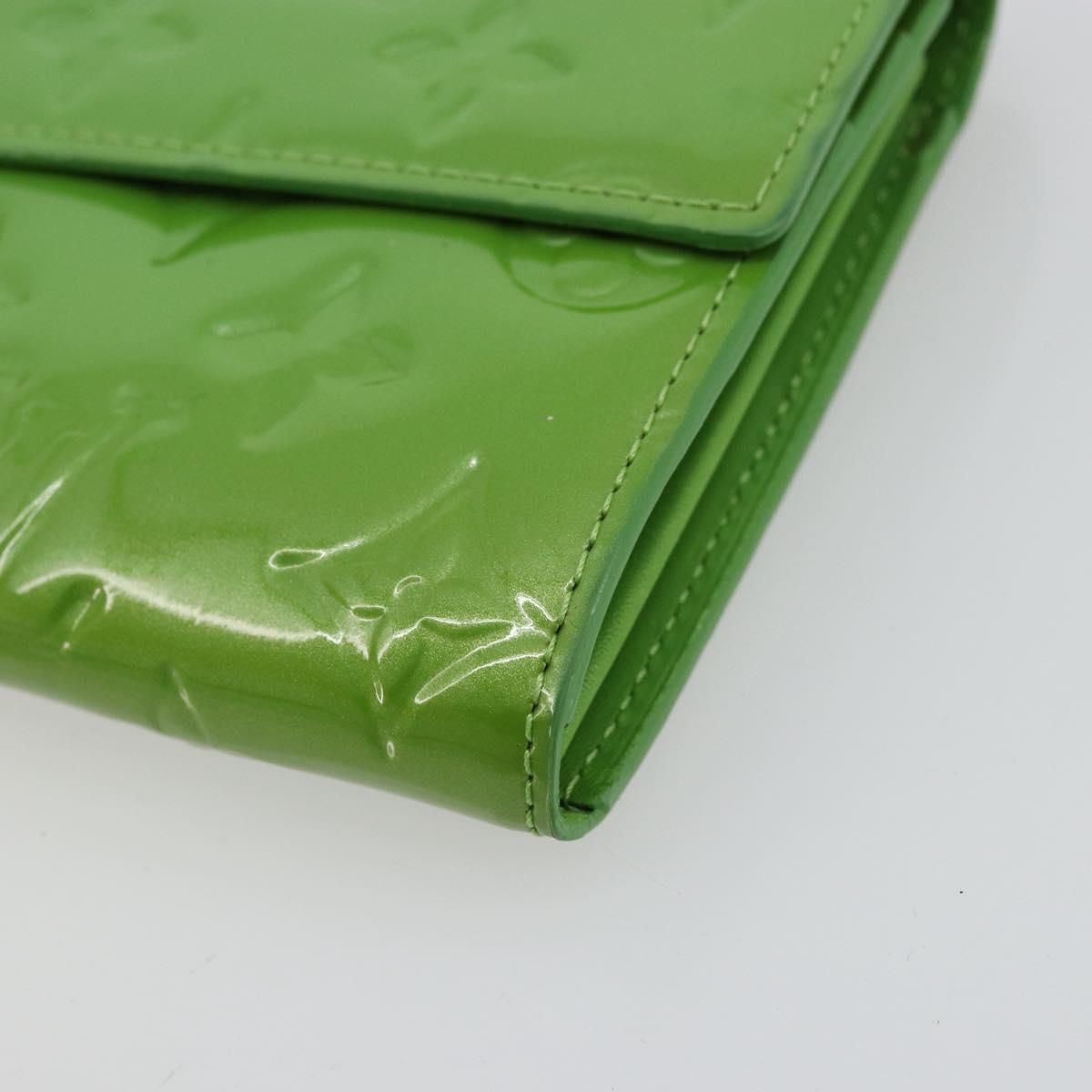 LOUIS VUITTON Vernis Portefeiulle Sarah Wallet Vert Tonic M93635 LV Auth 171237A