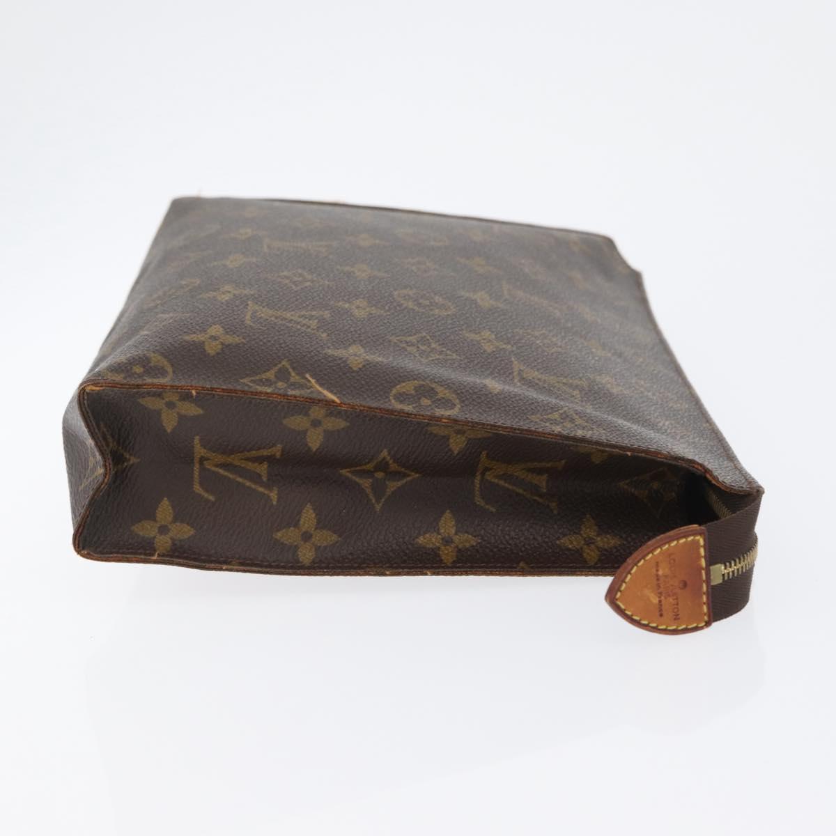 LOUIS VUITTON Monogram Poche Toilette 26 Pouch M47542 LV Auth 171331