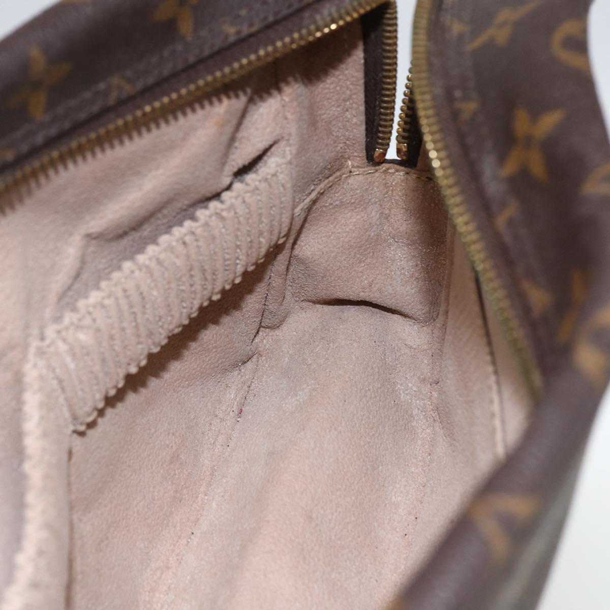 LOUIS VUITTON Monogram Trousse Toilette 28 Clutch Bag M47522 LV Auth 171362