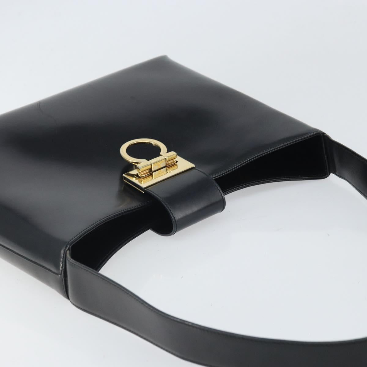 Salvatore Ferragamo Gancini Shoulder Bag Patent leather Gold Black Auth 171642