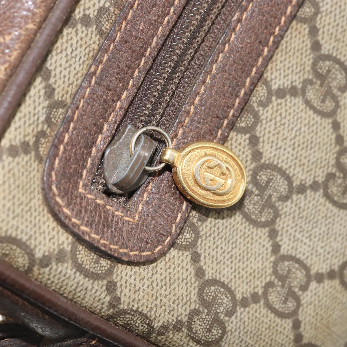 GUCCI GG Canvas Clutch Bag PVC Beige Gold 119.01.052 Auth 171660