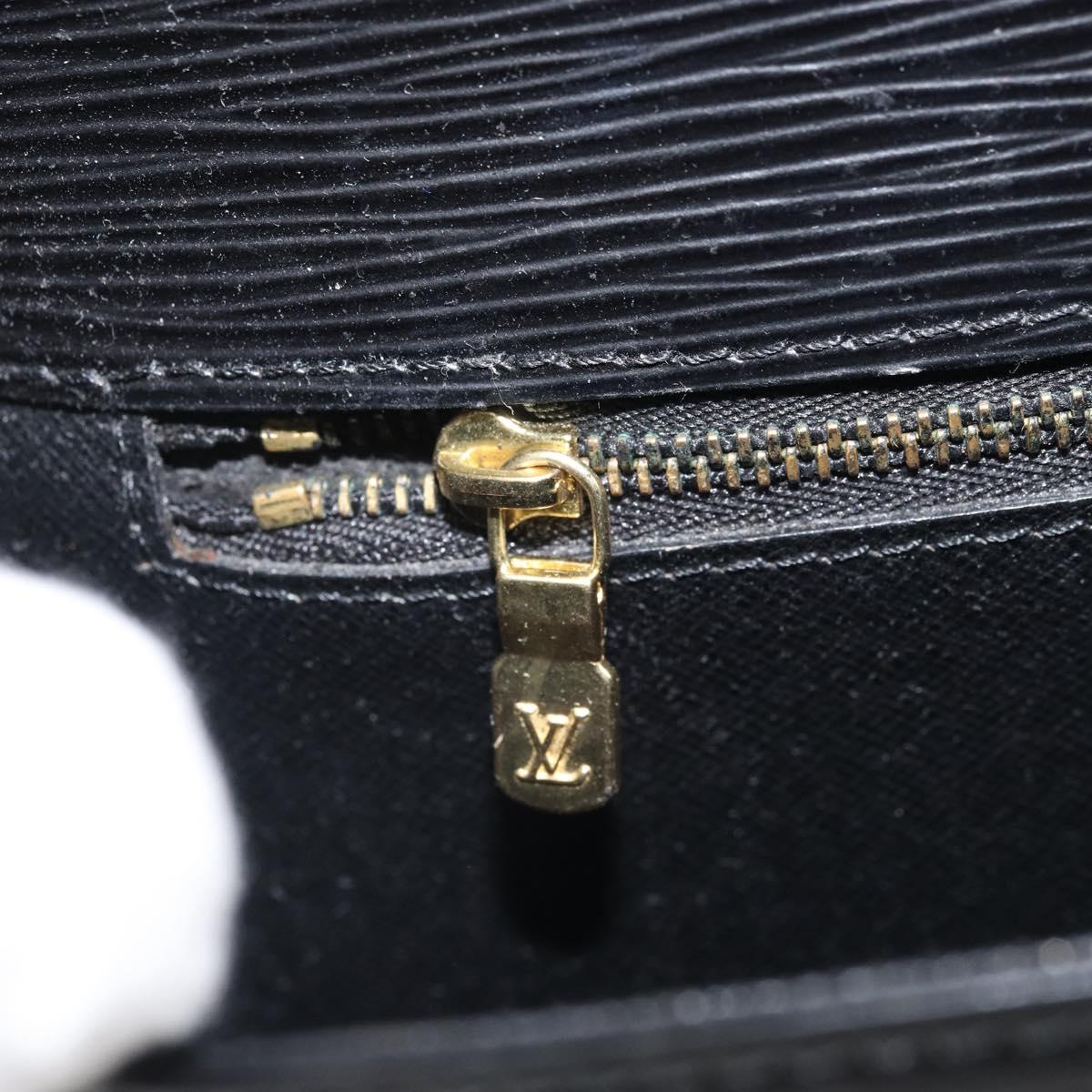 LOUIS VUITTON Epi Saint Cloud GM Shoulder Bag Black Noir M52192 LV Auth 171693A