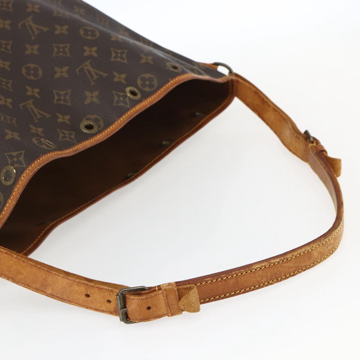 LOUIS VUITTON Monogram Noe Shoulder Bag M42224 LV Auth 171702