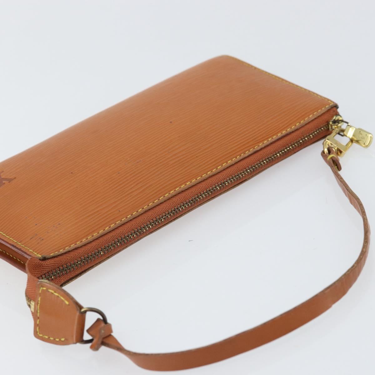 LOUIS VUITTON Epi Pochette Accessoires Pouch Zipangu Gold M52948 LV Auth 171803