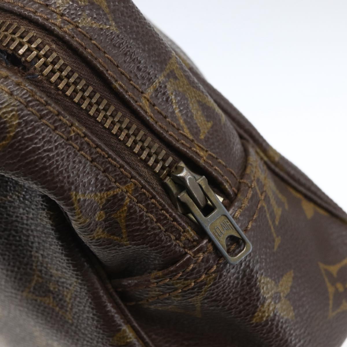 LOUIS VUITTON Monogram Trousse Toilette 28 Clutch Bag M47522 LV Auth 171810