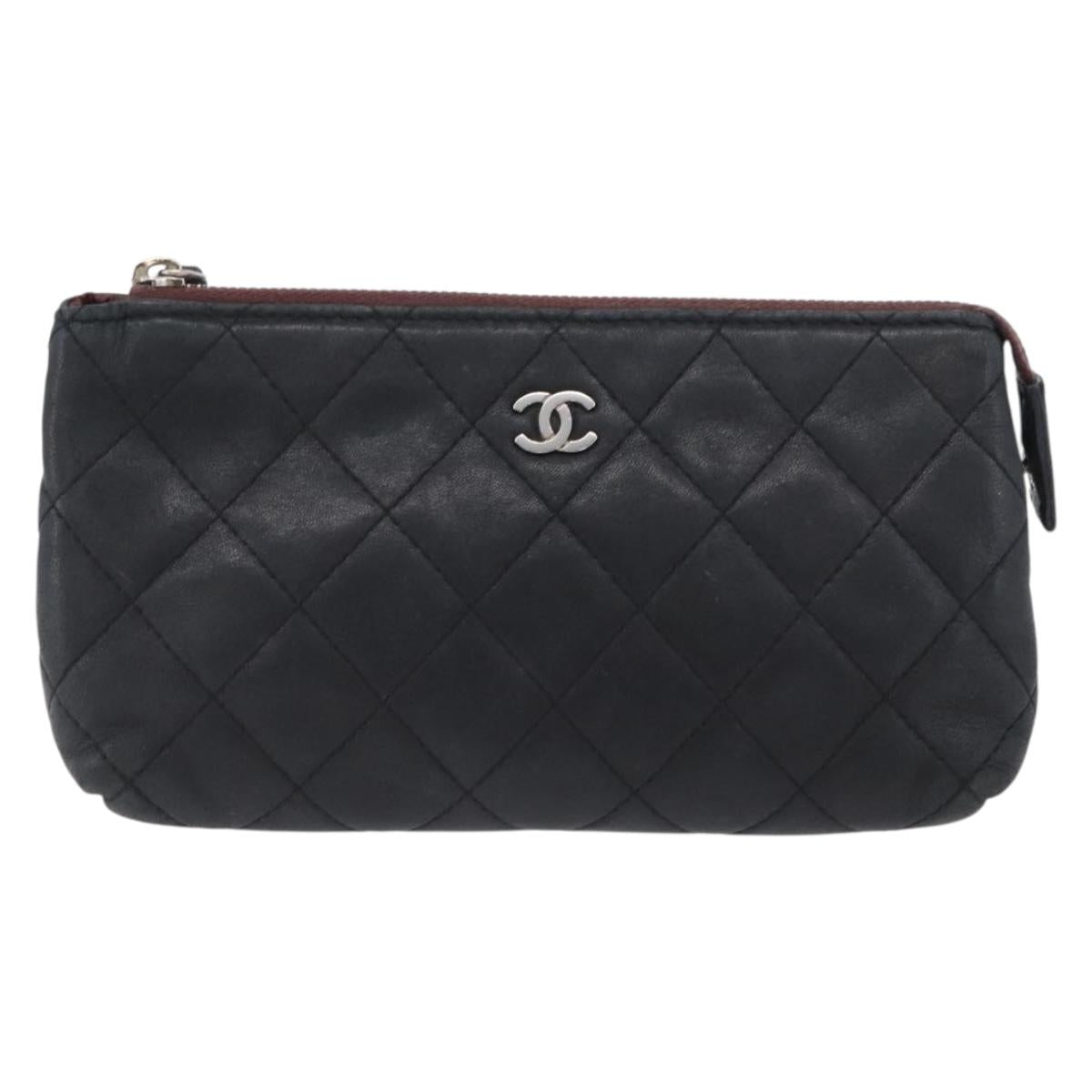 CHANEL Matelasse Pouch Lamb Skin Black Gold CC Auth 171878