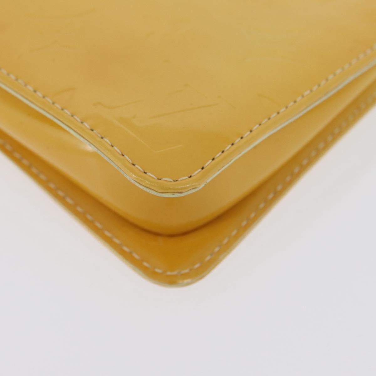 LOUIS VUITTON Vernis Lexington Accessory Pouch Lime Yellow M91058 Auth 172123