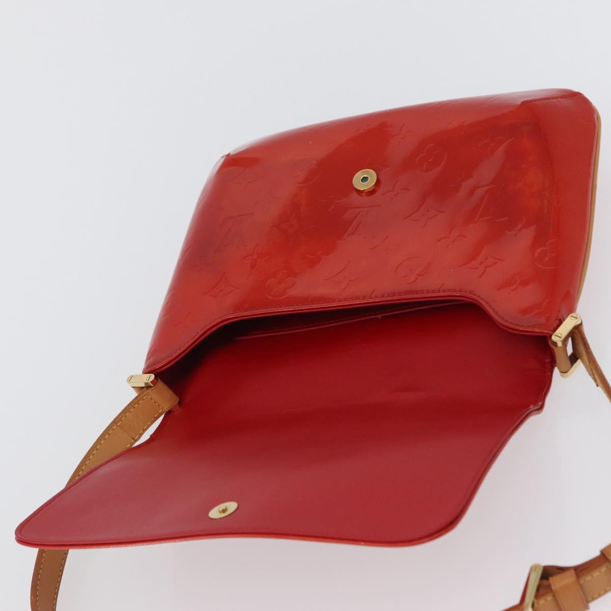 LOUIS VUITTON Monogram Vernis Thompson Street Bag Red M91094 LV Auth 172379
