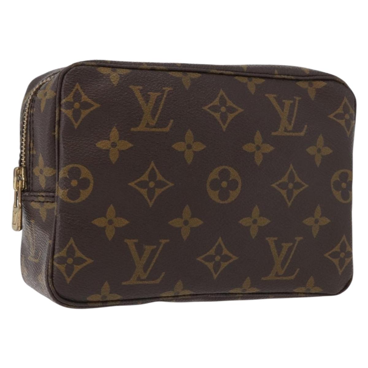 LOUIS VUITTON Monogram Trousse Toilette 18 Pouch M47526 LV Auth 172500A
