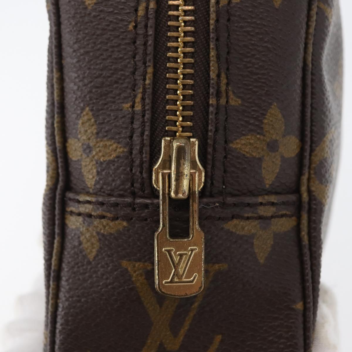 LOUIS VUITTON Monogram Trousse Toilette 18 Pouch M47526 LV Auth 172500A