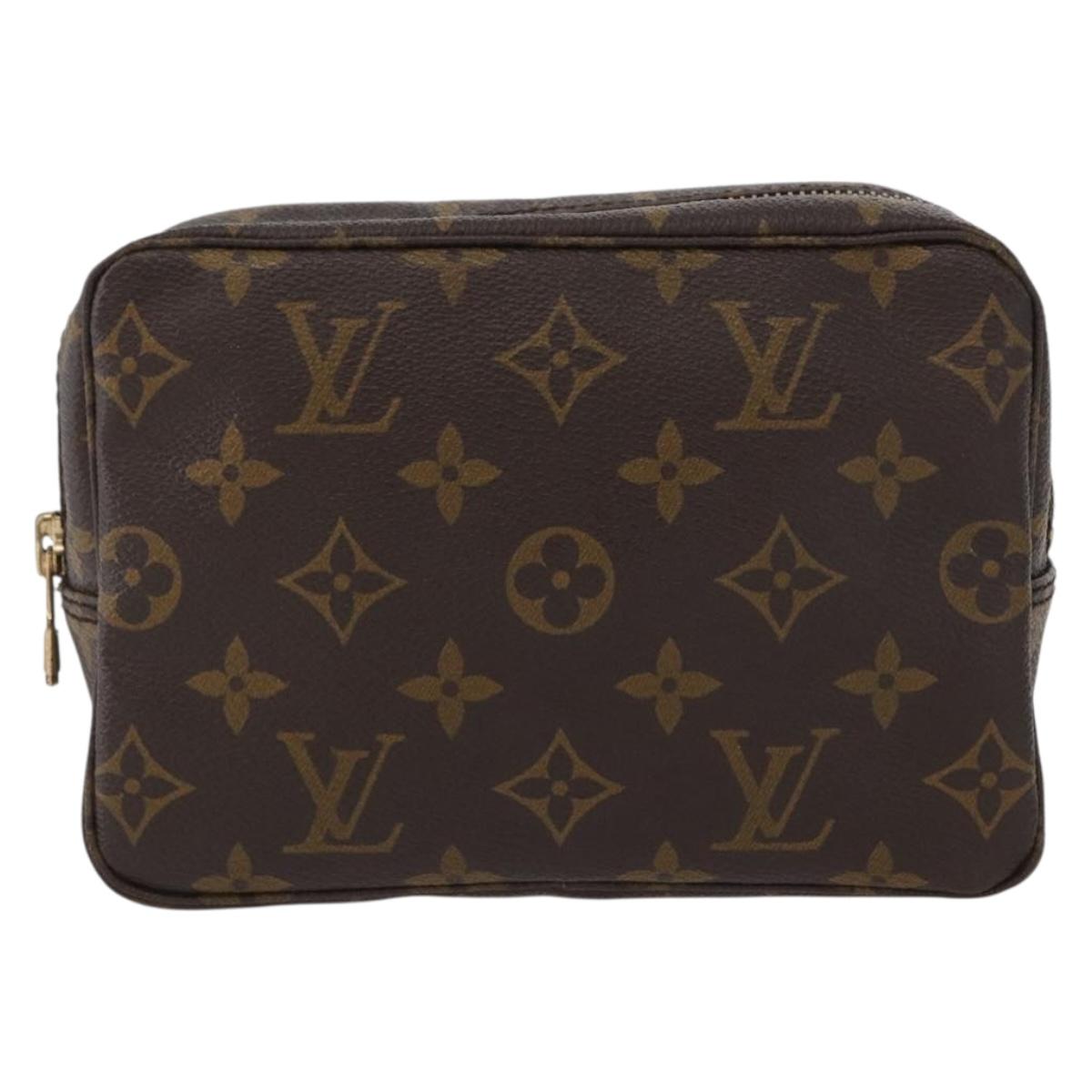 LOUIS VUITTON Monogram Trousse Toilette 18 Pouch M47526 LV Auth 172500A