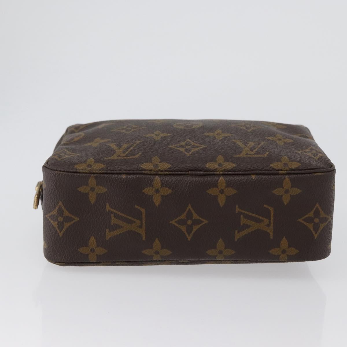 LOUIS VUITTON Monogram Trousse Toilette 18 Pouch M47526 LV Auth 172500A