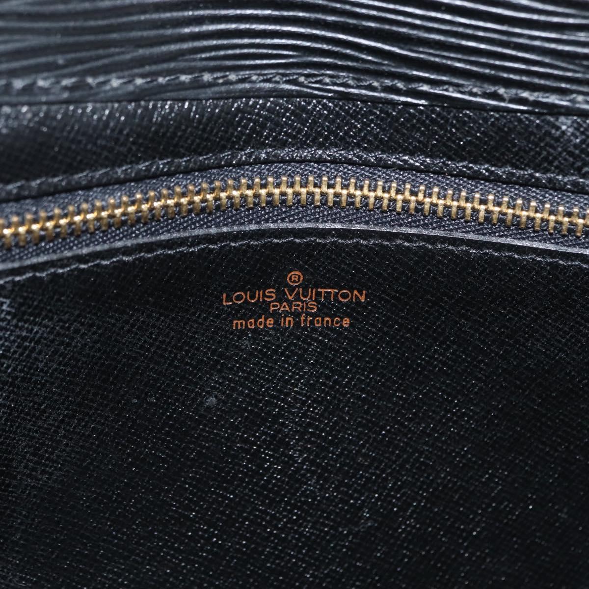 LOUIS VUITTON Epi Montaigne 23 Clutch Bag Black M52662 LV Auth 172524