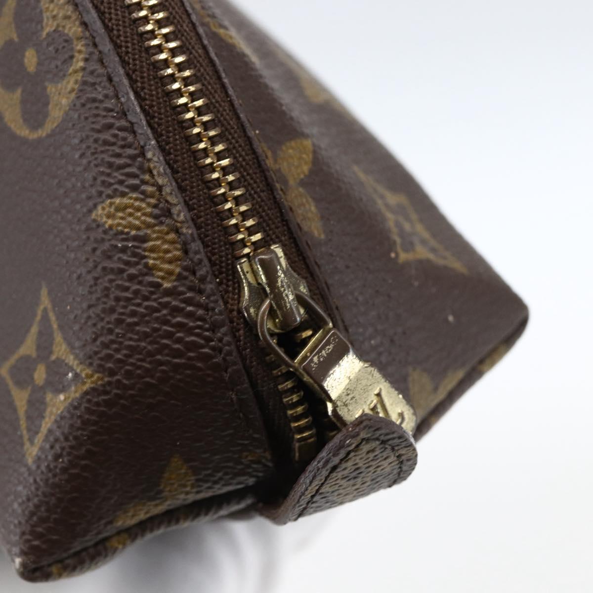 LOUIS VUITTON Monogram Trousse Demi Ronde Cosmetic Pouch M47520 LV Auth 172583