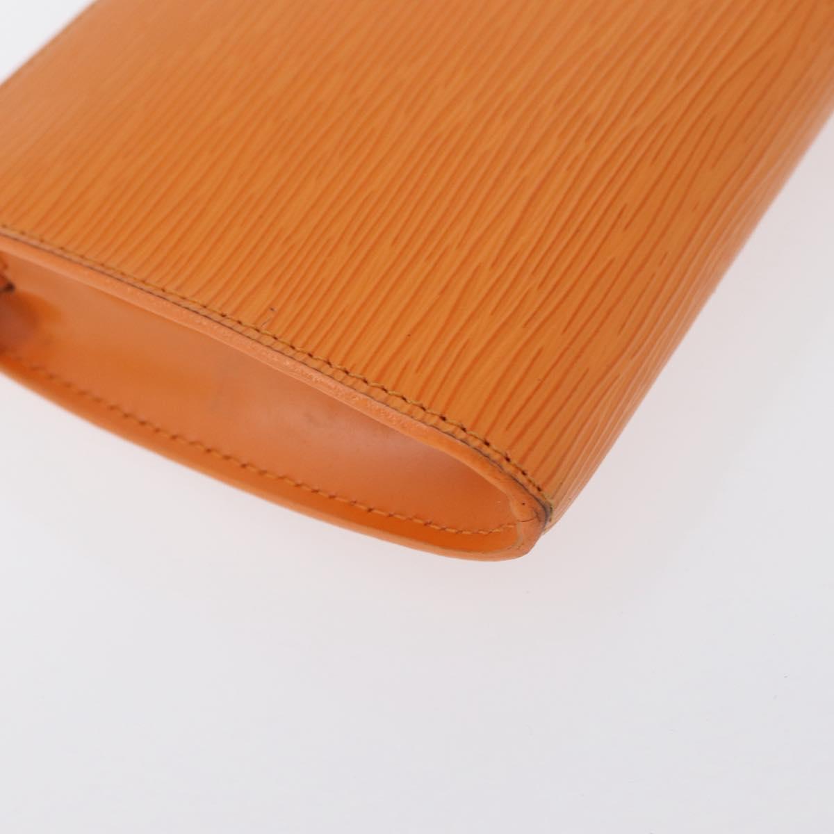 LOUIS VUITTON Epi Pochette Accessoires Pouch Orange Mandarin M5294H Auth 172673