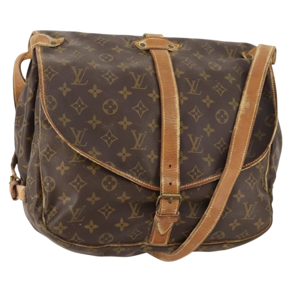 LOUIS VUITTON Monogram Saumur 35 Shoulder Bag M42254 LV Auth 172676