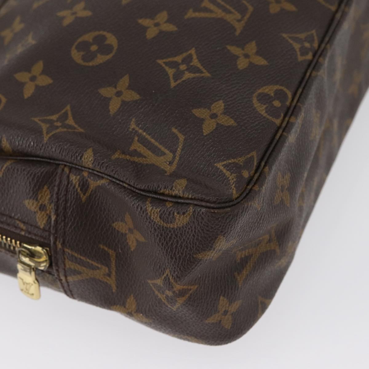 LOUIS VUITTON Monogram Trousse Toilette 28 Clutch Bag M47522 LV Auth 172887