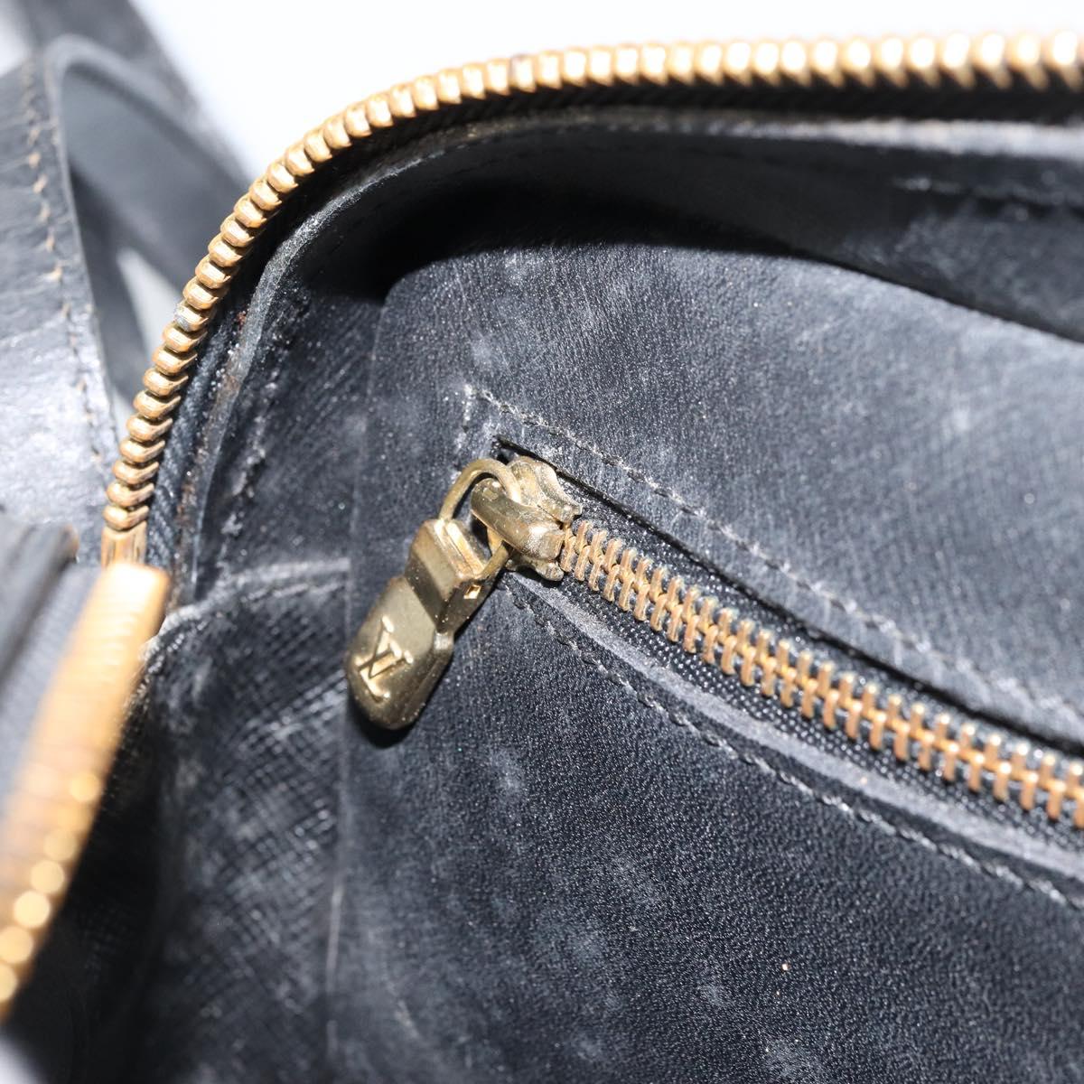 LOUIS VUITTON Epi Jeune Fille MM Shoulder Bag Black M52152 LV Auth 173105