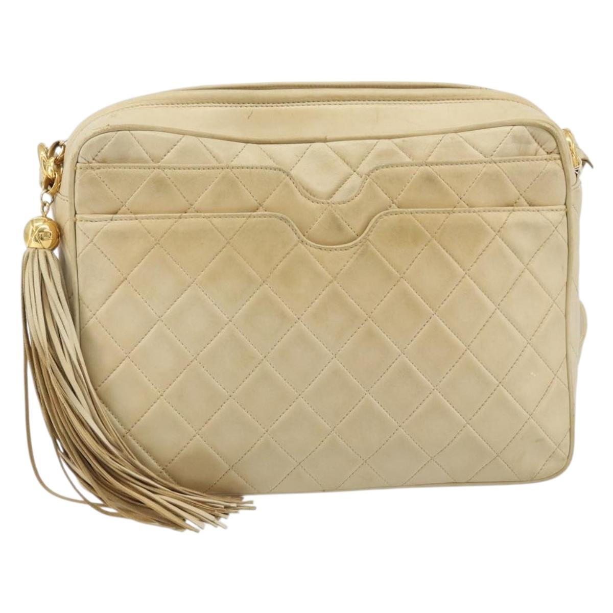 CHANEL Chain Matelasse Shoulder Bag Leather Beige Gold CC Auth 173120A