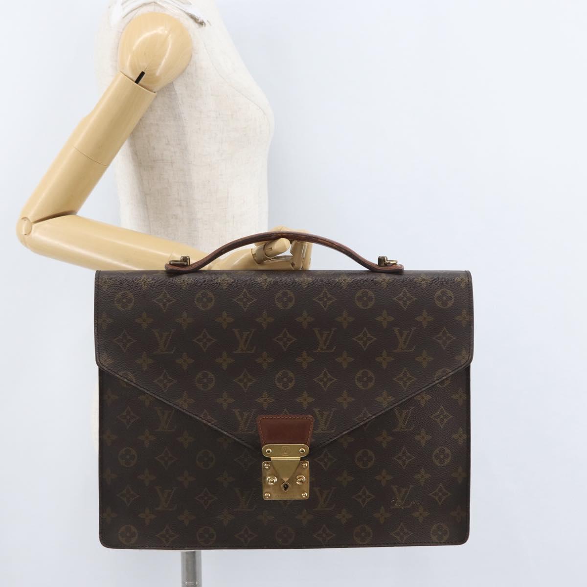 LOUIS VUITTON Monogram Porte Documents Bandouliere Bag M53338 LV Auth 173204