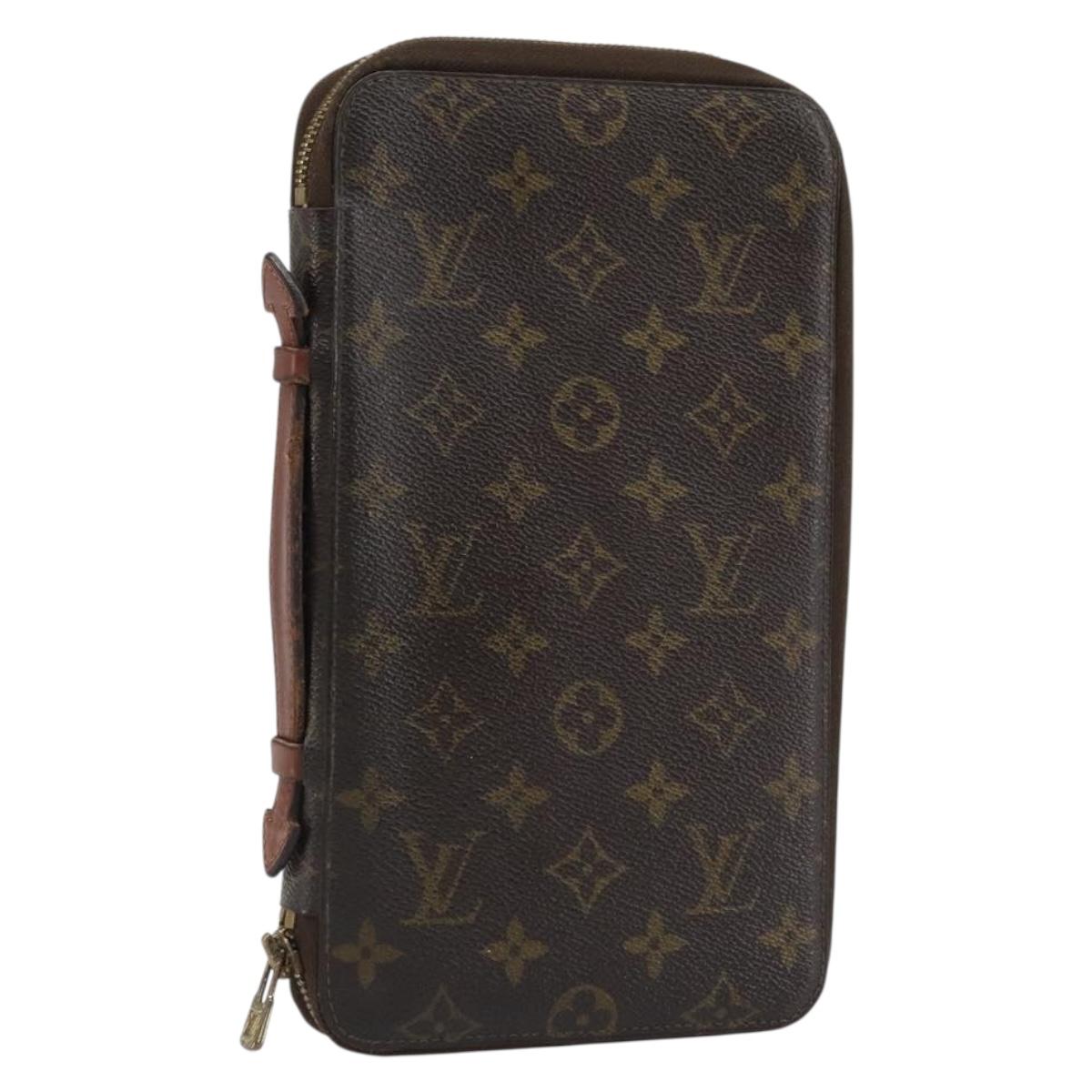 LOUIS VUITTON Monogram Poche Escapade Travel Case M60113 LV Auth 173221