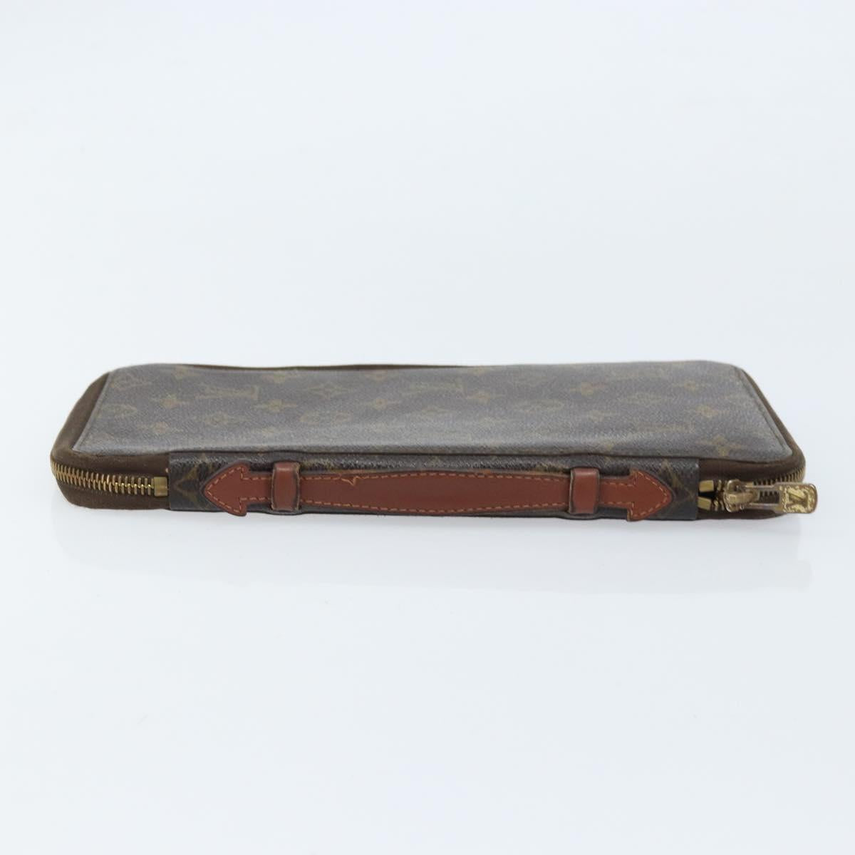 LOUIS VUITTON Monogram Poche Escapade Travel Case M60113 LV Auth 173221