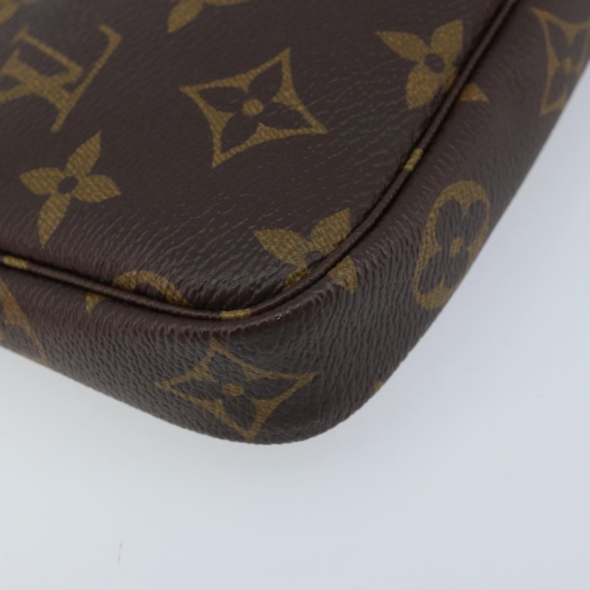 LOUIS VUITTON Vivienne Mini Pochette Accessoires Pouch M69976 LV Auth 173256SAM