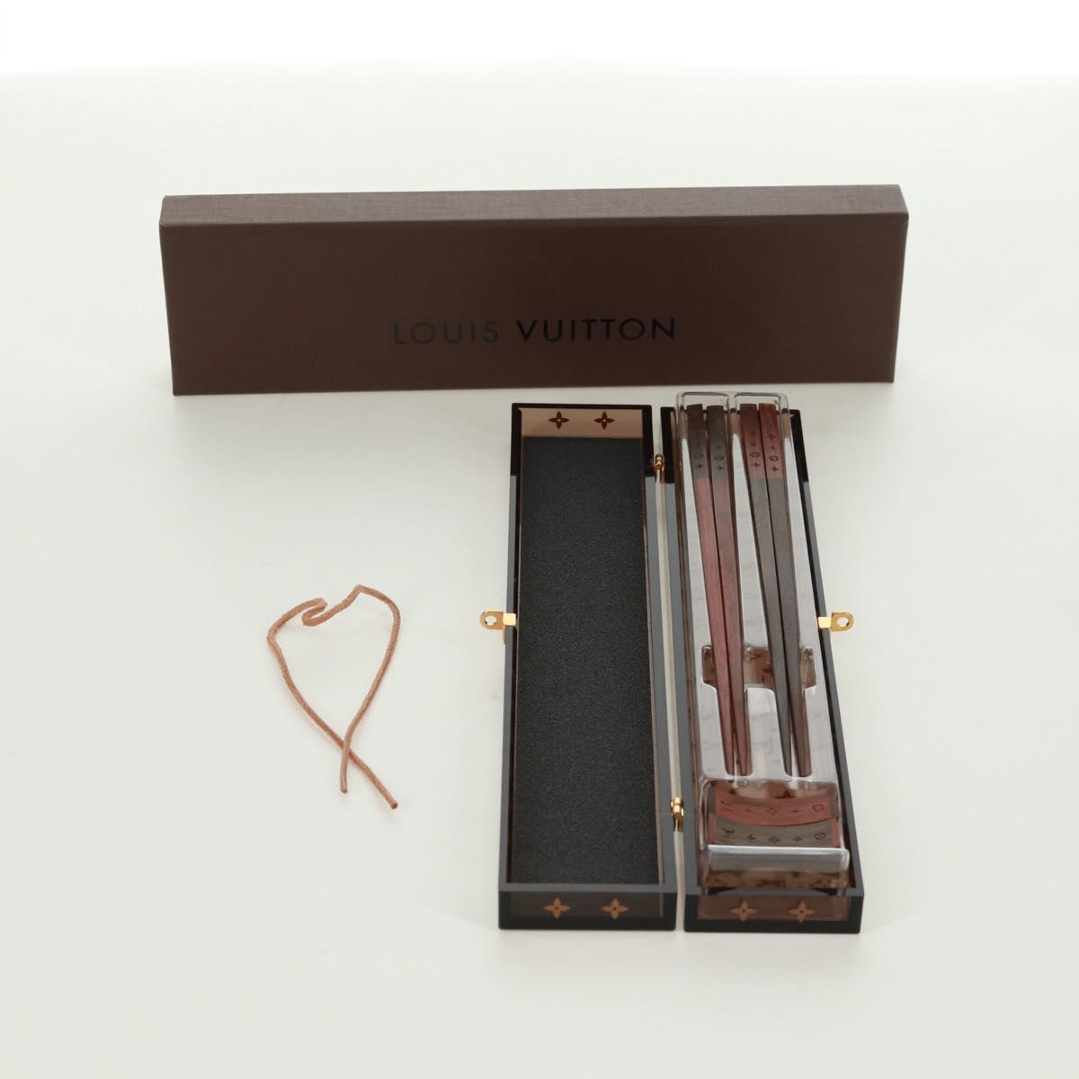 LOUIS VUITTON Monogram Chop Stick Wood Brown LV Auth 173258A