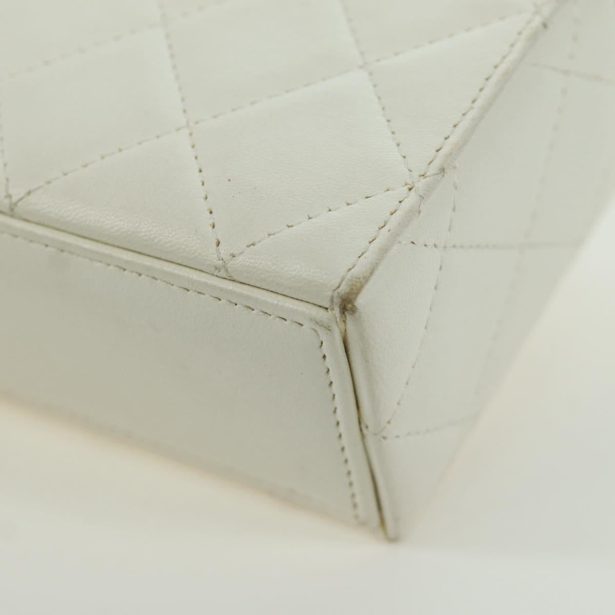 CHANEL Matelasse Chain Shoulder Bag Lamb Skin White Gold CC Auth 173442SAM