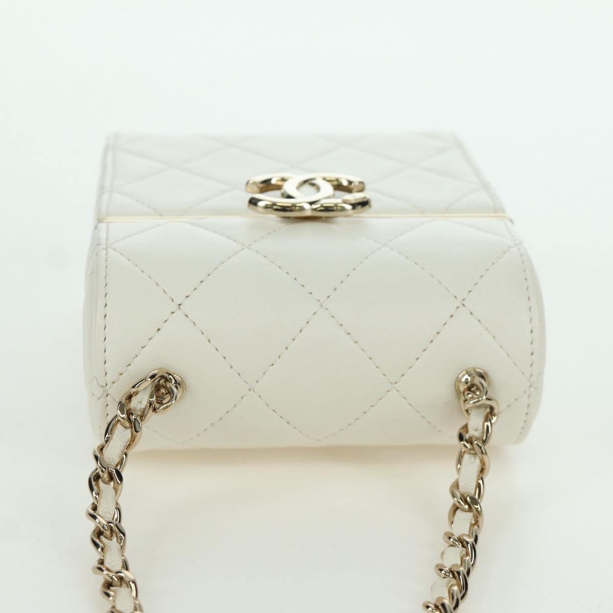 CHANEL Matelasse Chain Shoulder Bag Lamb Skin White Gold CC Auth 173442SAM