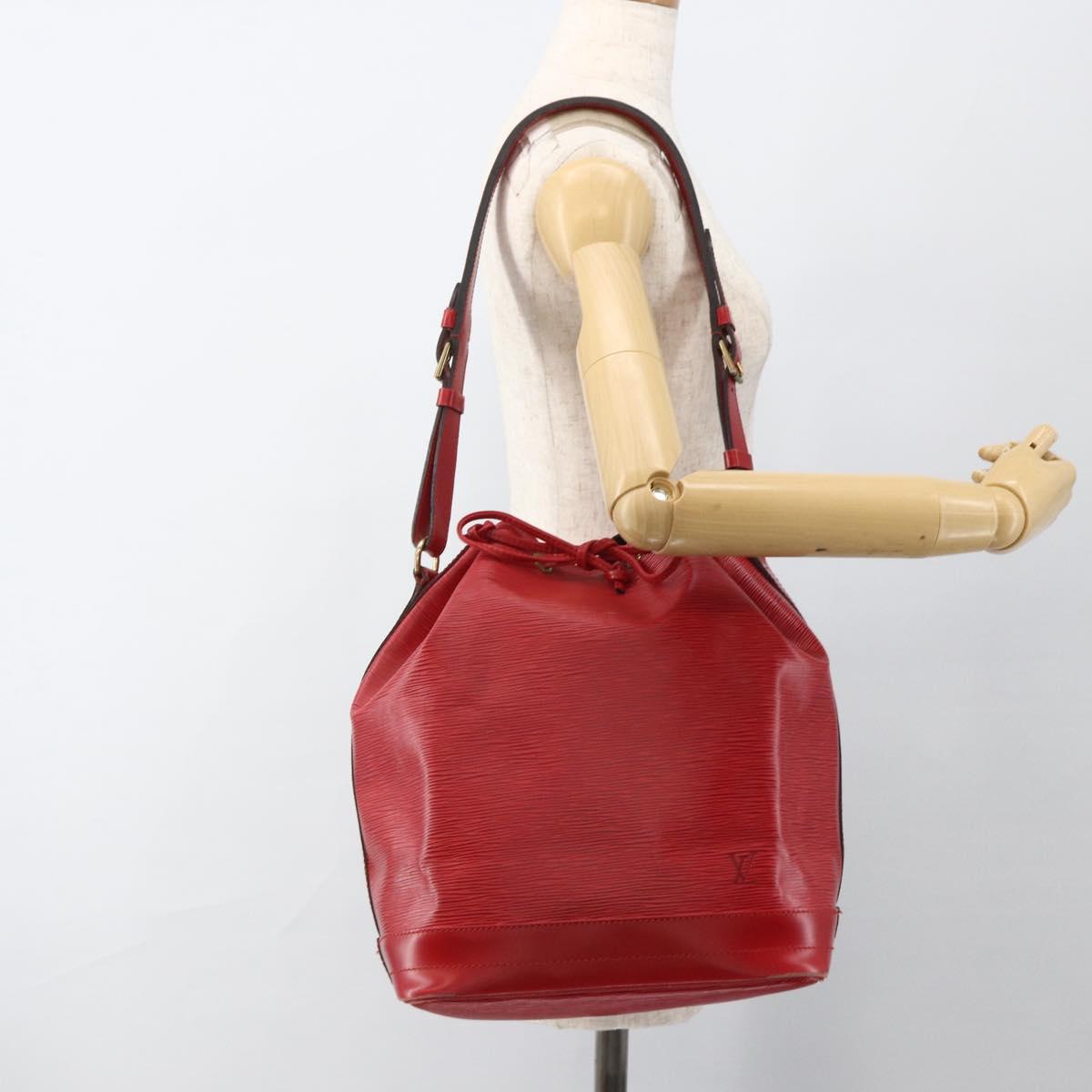 LOUIS VUITTON Epi Noe Shoulder Bag Red M44007 LV Auth 173443