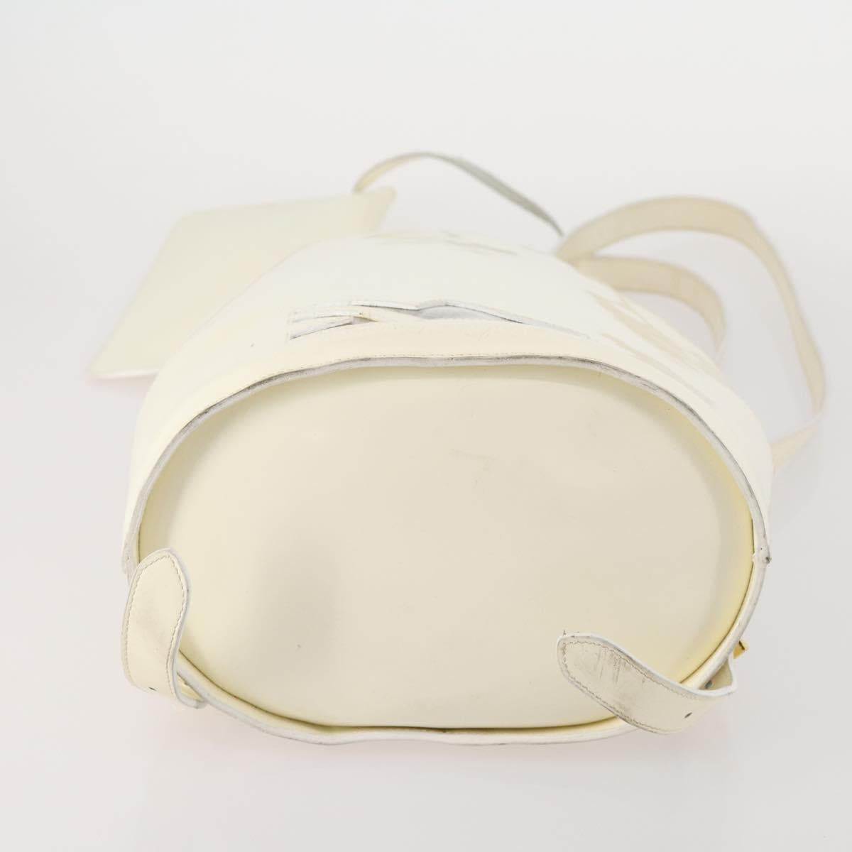 Salvatore Ferragamo Backpack Patent leather White Gold Auth 173783