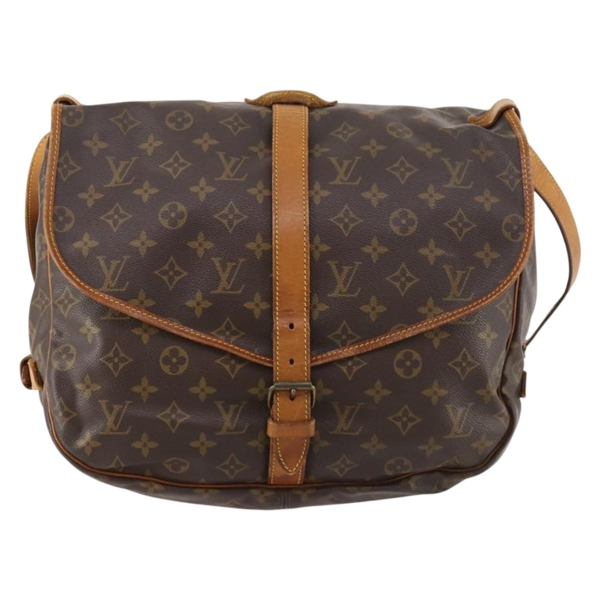 LOUIS VUITTON Monogram Saumur 35 Shoulder Bag M42254 LV Auth 173977