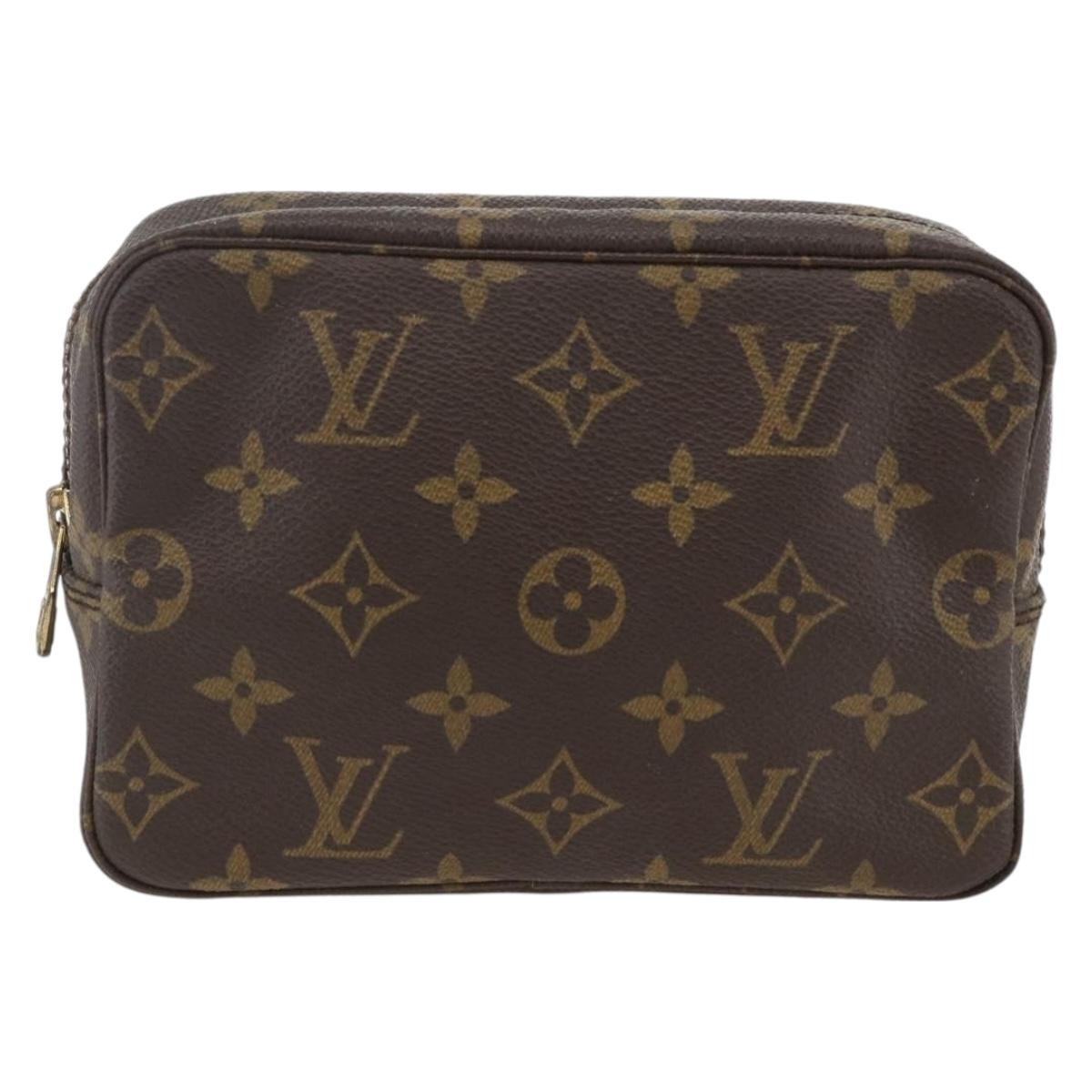LOUIS VUITTON Monogram Trousse Toilette 18 Pouch M47526 LV Auth 174155A