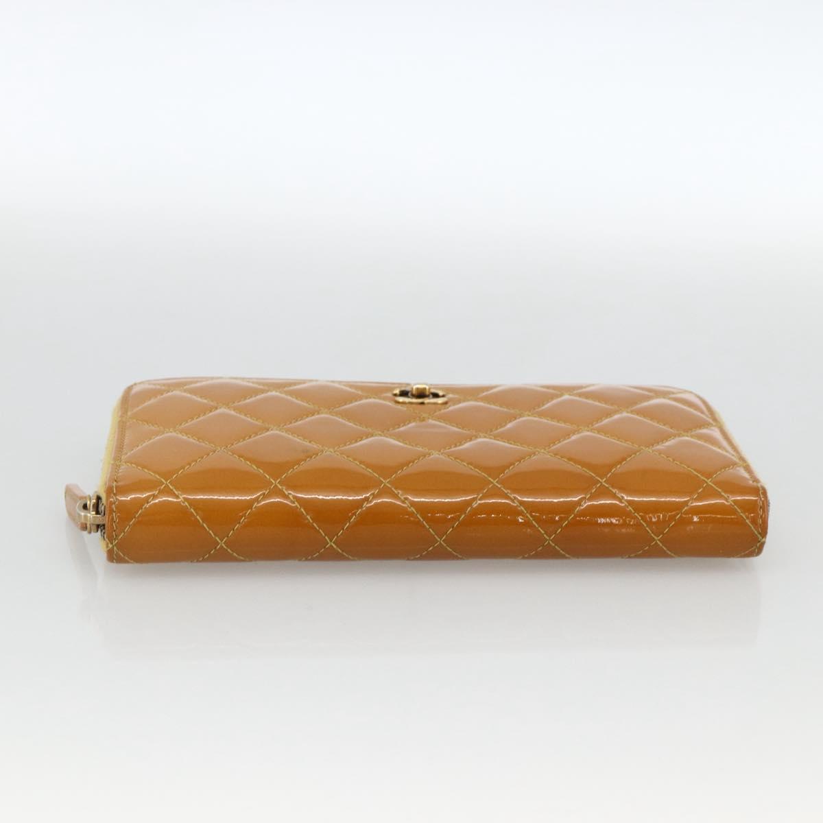 CHANEL Matelasse Long Wallet Patent leather Gold Yellow CC Auth 174373A