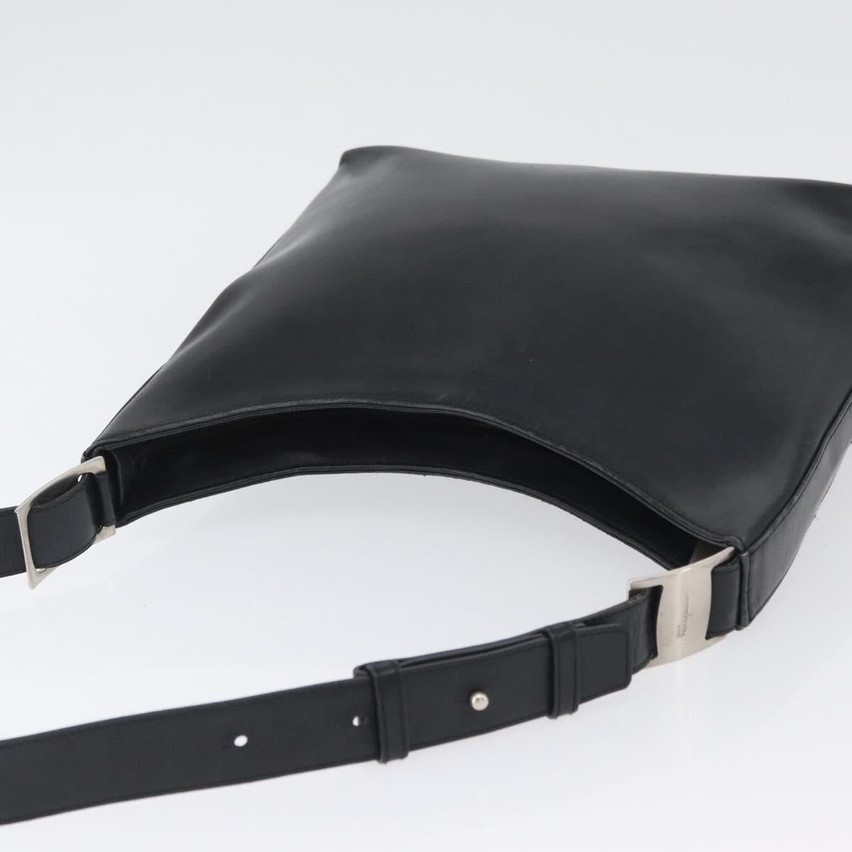 Salvatore Ferragamo Vala Shoulder Bag Leather Black Auth 174573