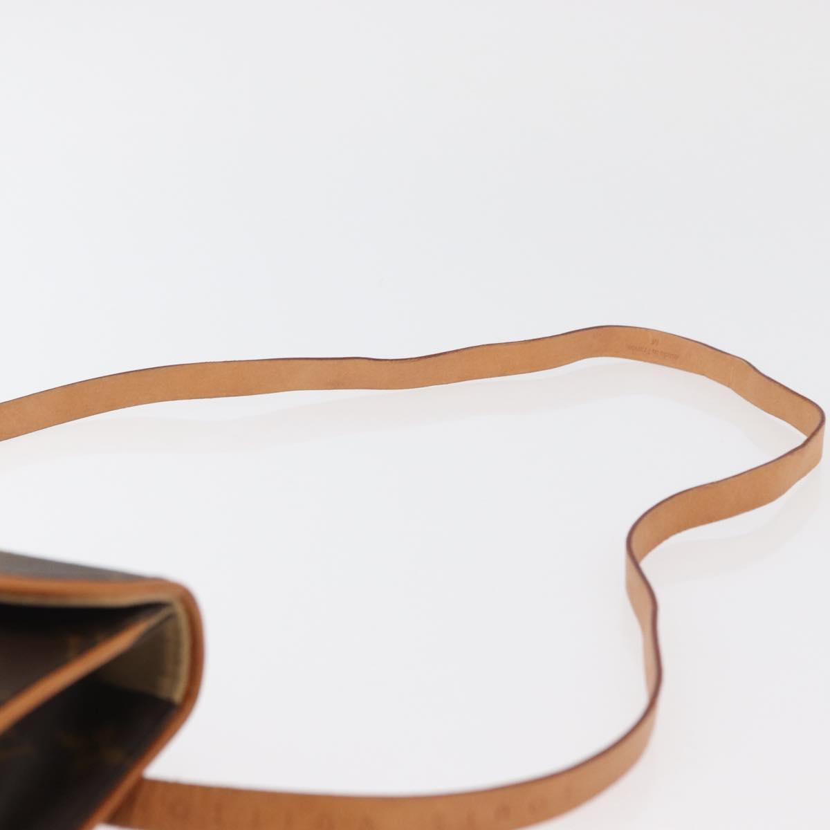 LOUIS VUITTON Monogram Pochette Florentine Waist bag M51855 LV Auth 175033A