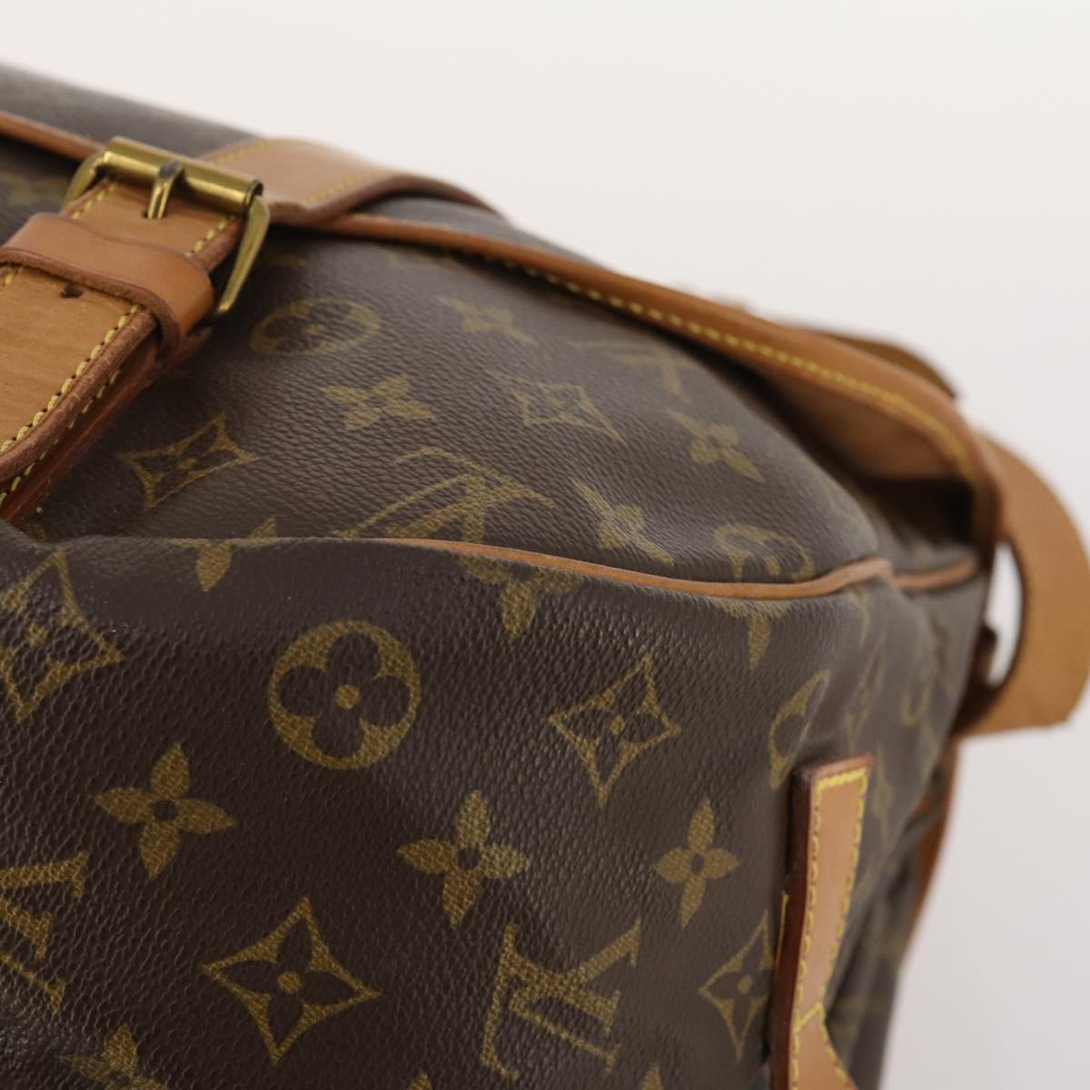 LOUIS VUITTON Monogram Saumur 43 Shoulder Bag M42252 LV Auth 175074A