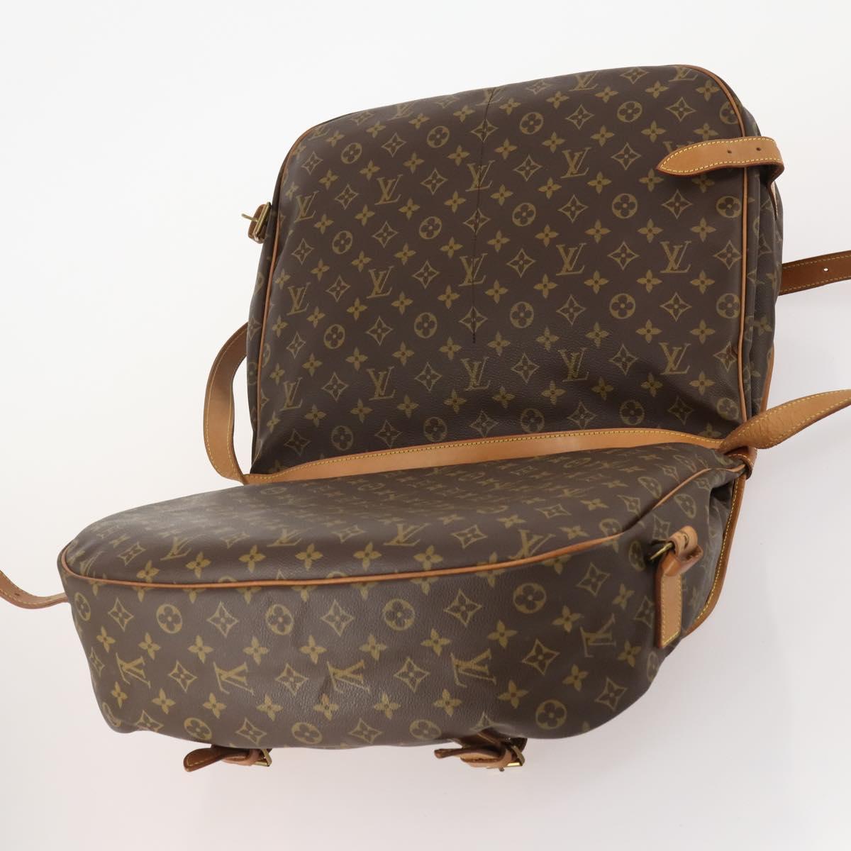 LOUIS VUITTON Monogram Saumur 43 Shoulder Bag M42252 LV Auth 175074A