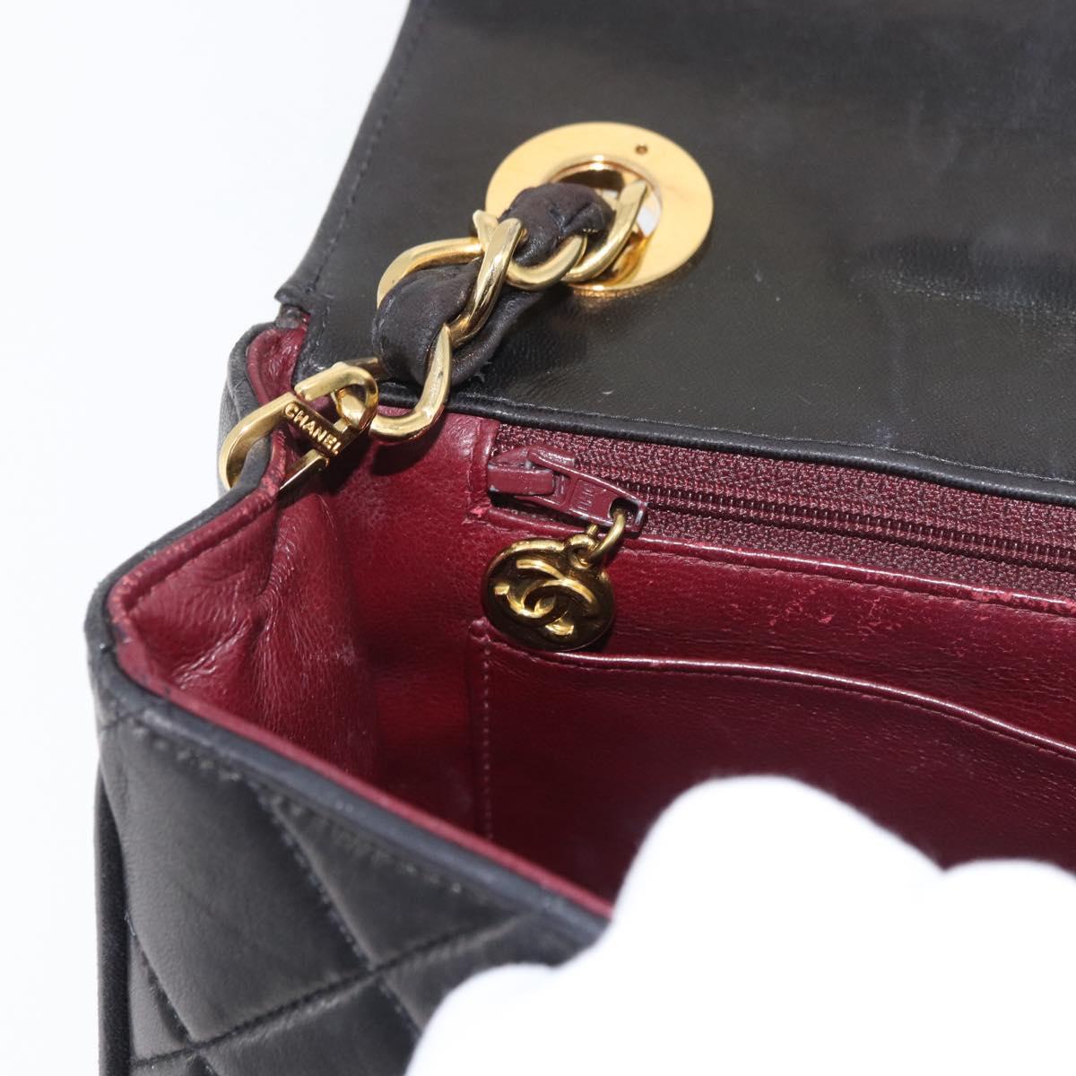 CHANEL Matelasse Chain Shoulder Bag Lamb Skin Black Gold CC Auth 175090SAV