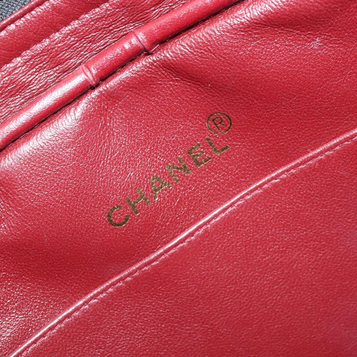 CHANEL Matelasse Shoulder Bag Lamb Skin Black Gold CC Auth 175111A