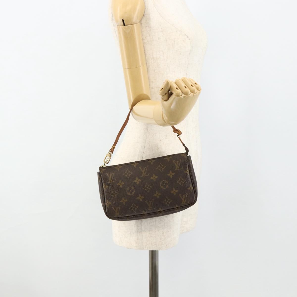 LOUIS VUITTON Monogram Pochette Accessoires Pouch M51980 LV Auth 175460