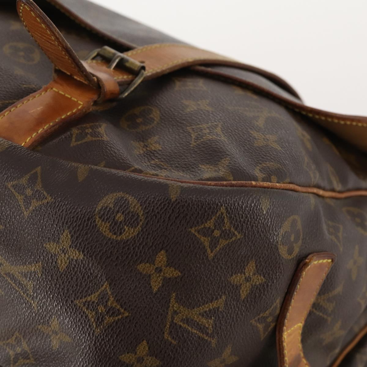 LOUIS VUITTON Monogram Saumur 43 Shoulder Bag M42252 LV Auth 175763