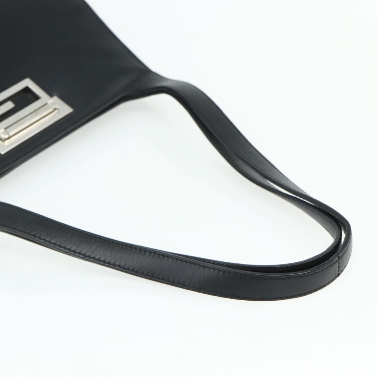 GUCCI Shoulder Bag Leather Black Silver 001 3043 Auth 175847