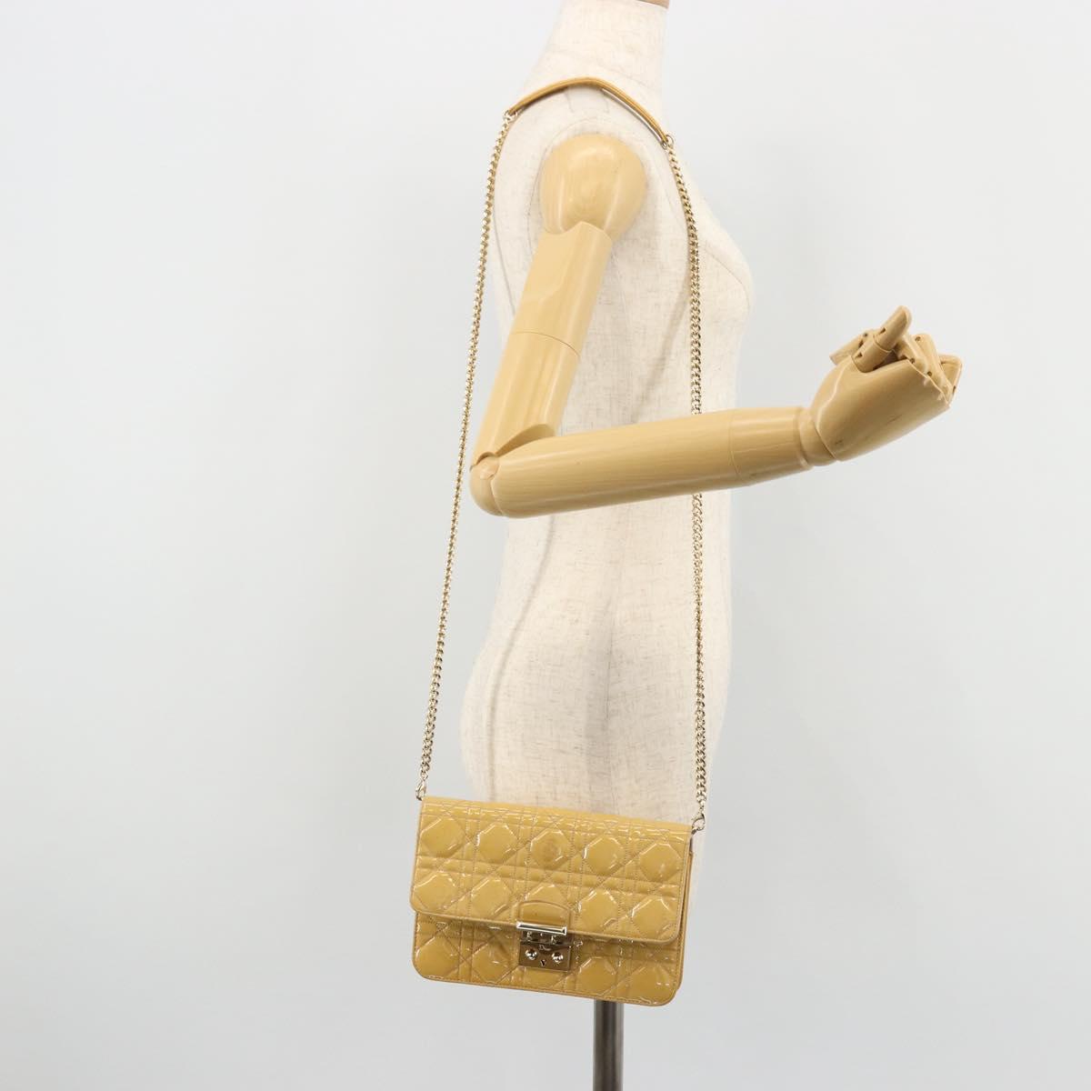 Christian Dior Canage Chain Shoulder Bag Patent Leather Beige Gold Auth 175889
